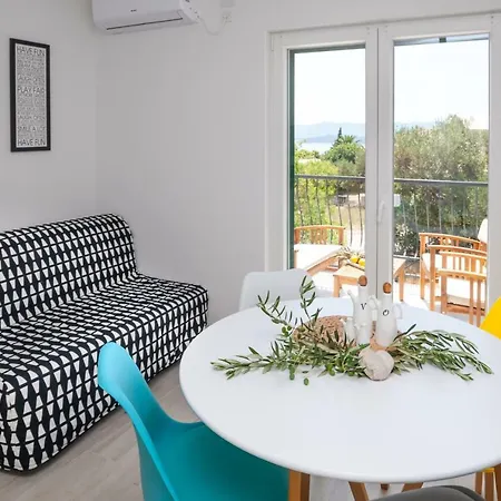 Sarbunal Apartment Bol