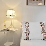 Lejlighed Sarbunal